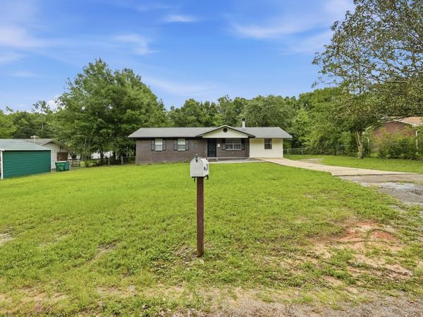 320 Forrest Parkway, Crestview, FL 32539