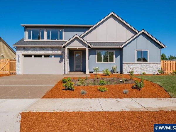 2110 Nighthawk Av, Stayton, OR 97383