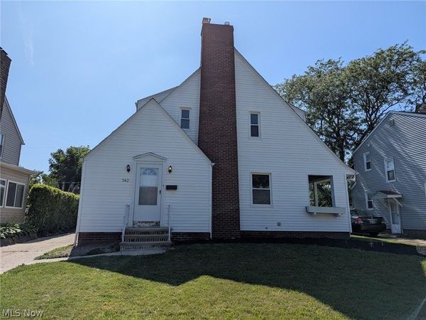 362 E 214th Street , Euclid, OH 44123