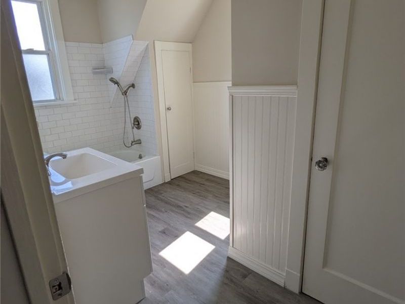 362 E 214th Street, Euclid, OH 44123 Photo 14