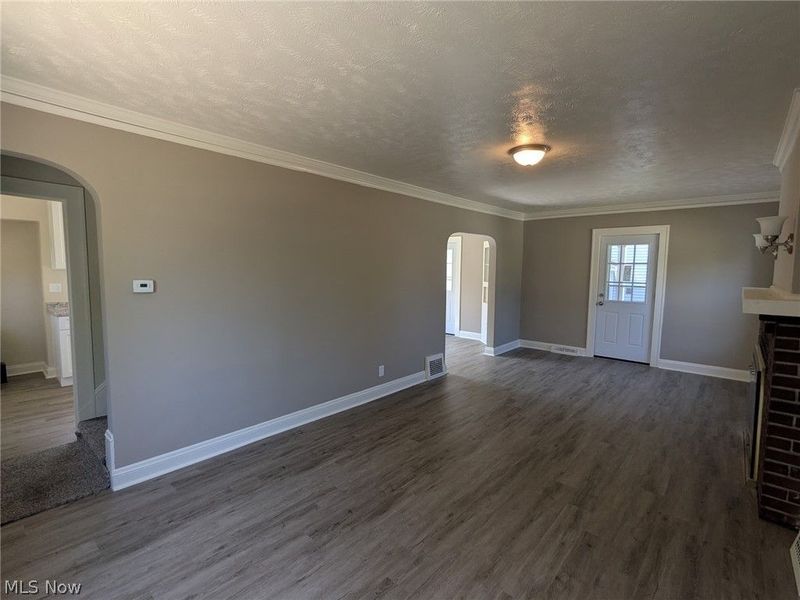362 E 214th Street, Euclid, OH 44123 Photo 7