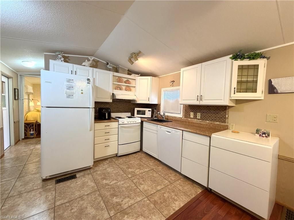 4591 Candlestick Ct E, Estero, FL 33928 Photo
