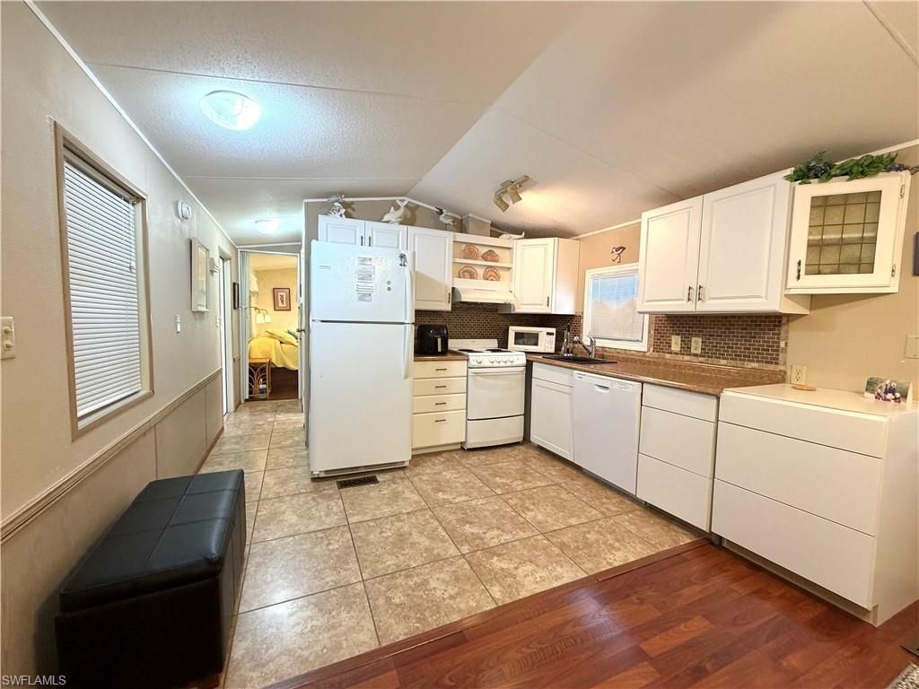 4591 Candlestick Ct E, Estero, FL 33928 Photo
