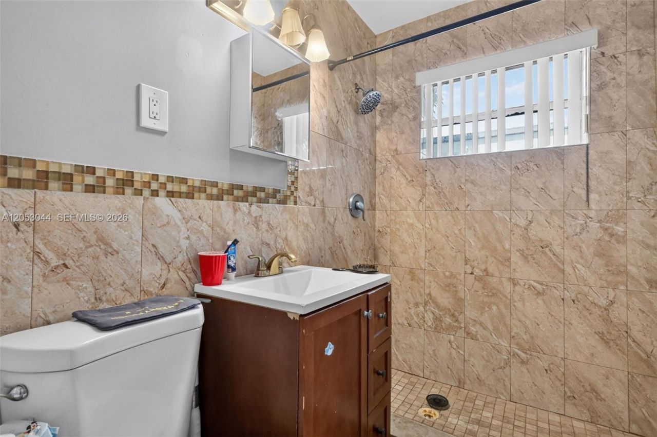 7891 Raleigh St , Hollywood, FL 33024 Photo