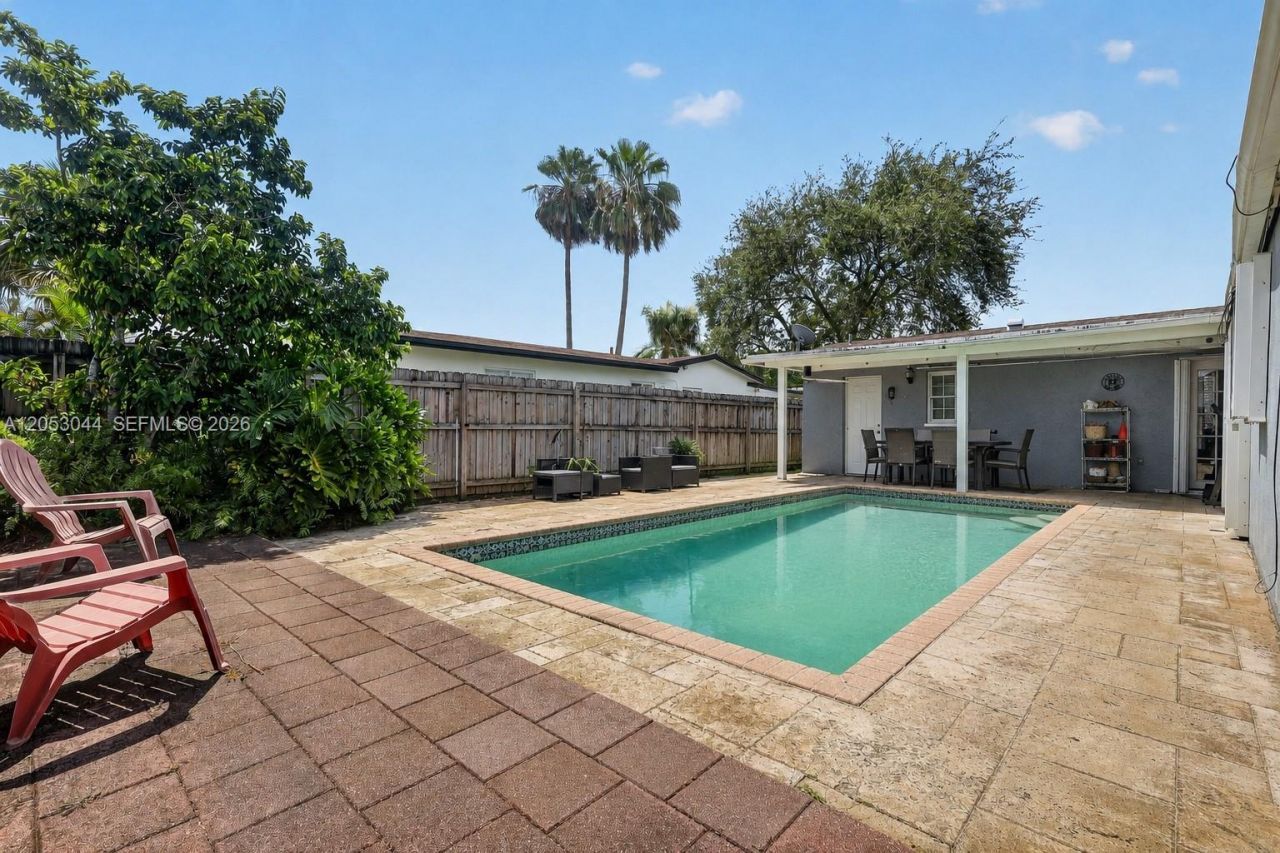 7891 Raleigh St , Hollywood, FL 33024 Photo
