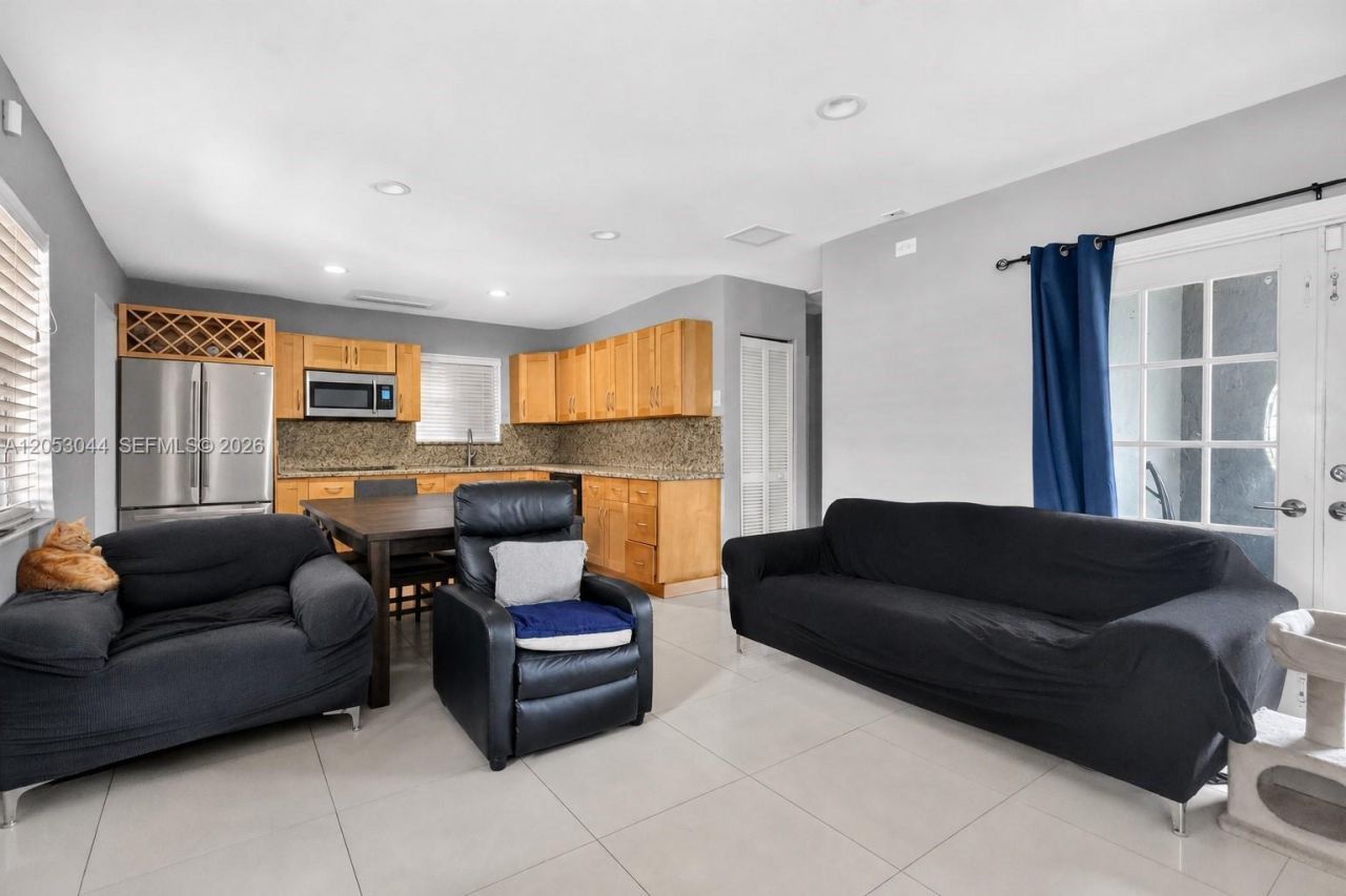 7891 Raleigh St , Hollywood, FL 33024 Photo