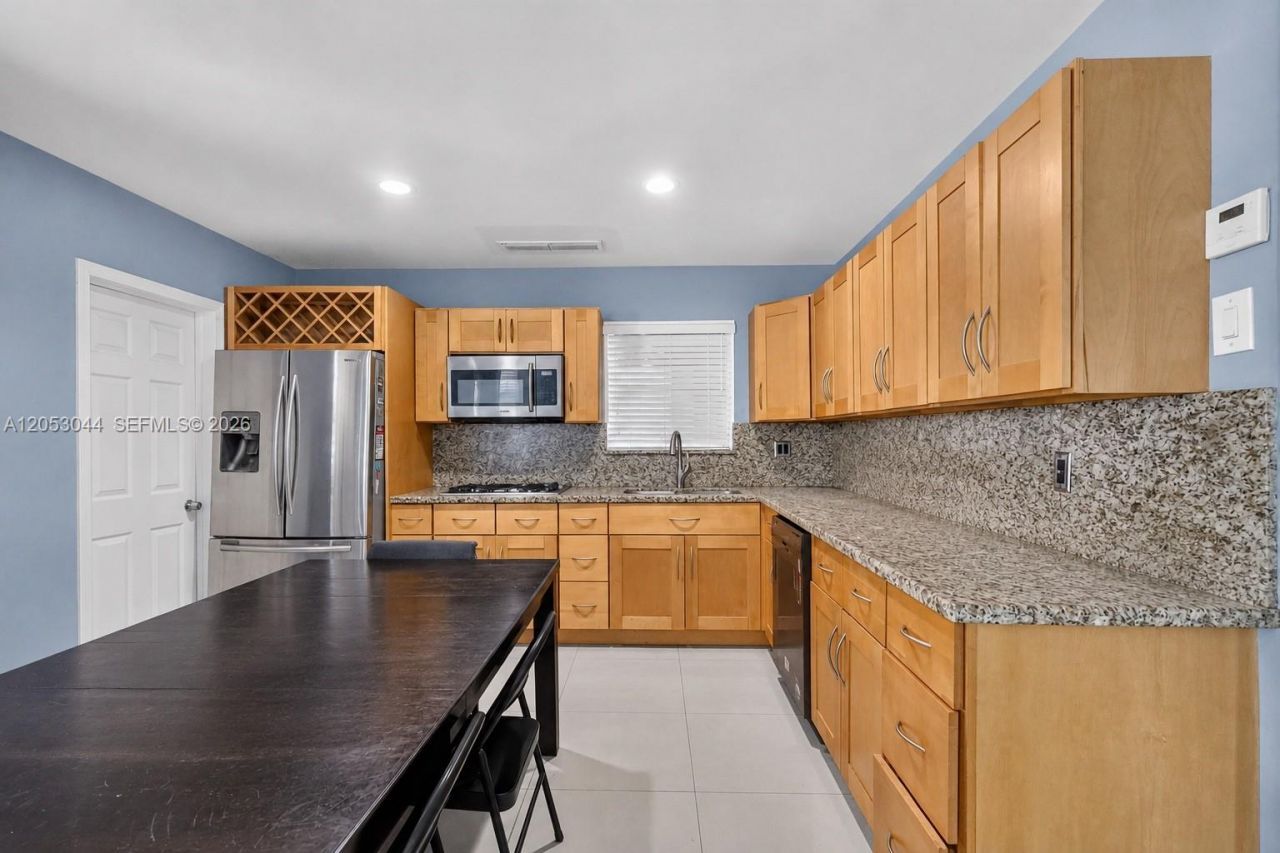 7891 Raleigh St , Hollywood, FL 33024 Photo