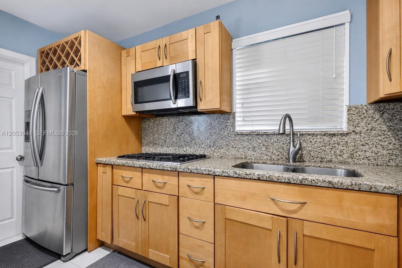 7891 Raleigh St , Hollywood, FL 33024 Photo