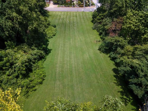 621 S Burkhardt Road, Evansville, IN 47715