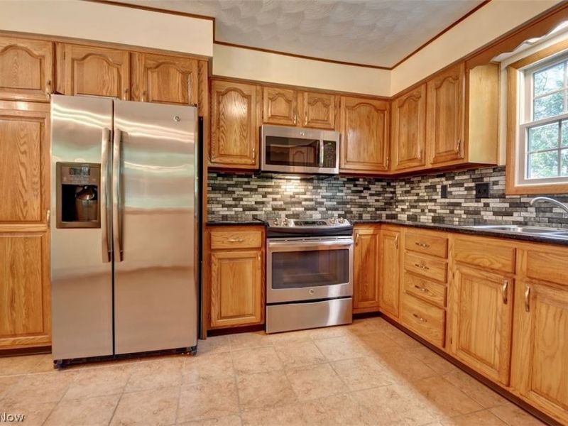 6526 Winfield-Strasburg Road NW, Strasburg, OH 44680 Photo 7