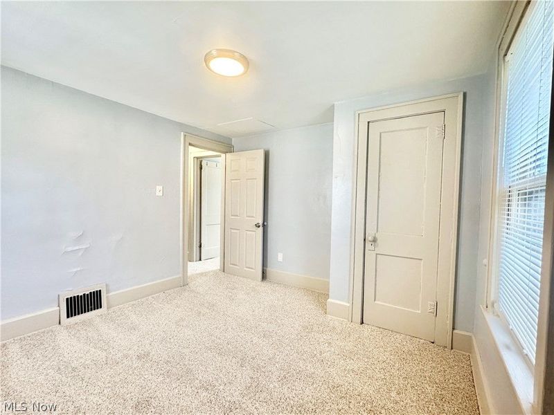 712 Lovers Lane, Akron, OH 44306 Photo 23