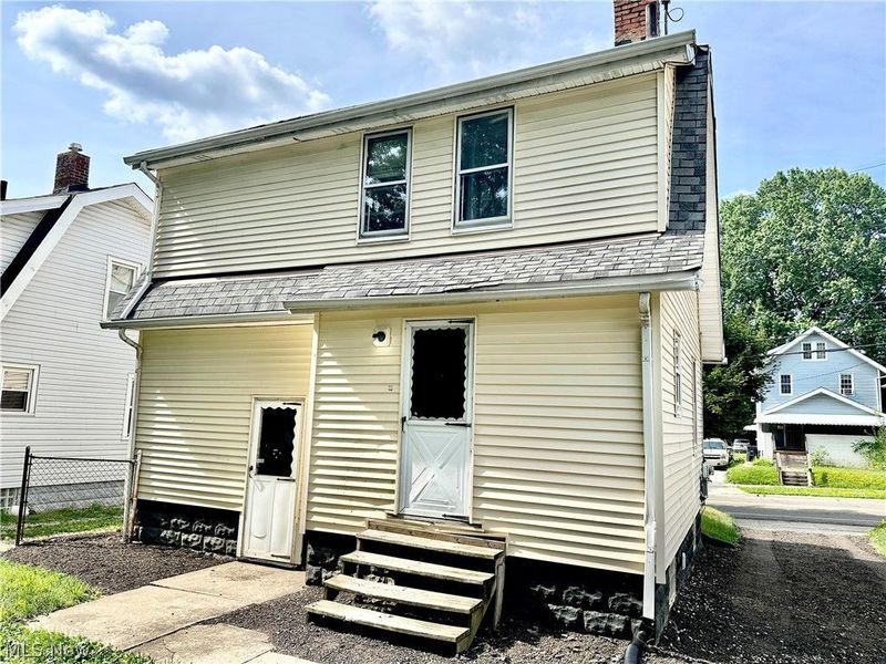 712 Lovers Lane, Akron, OH 44306 Photo 32
