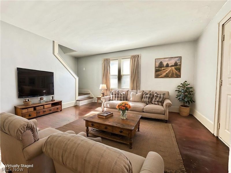 712 Lovers Lane, Akron, OH 44306 Photo 7