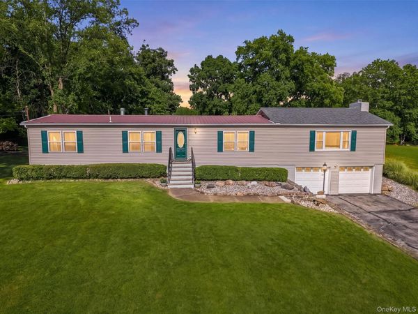 726 County Route 93, Slate Hill, NY 10973