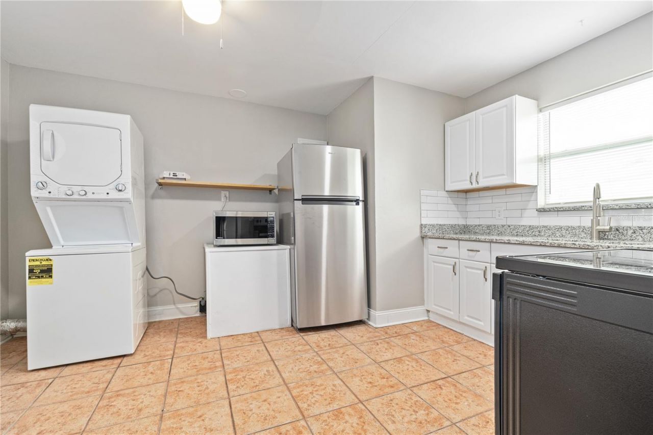 917 30th Avenue N, Unit 1, Saint Petersburg, FL 33704 Photo