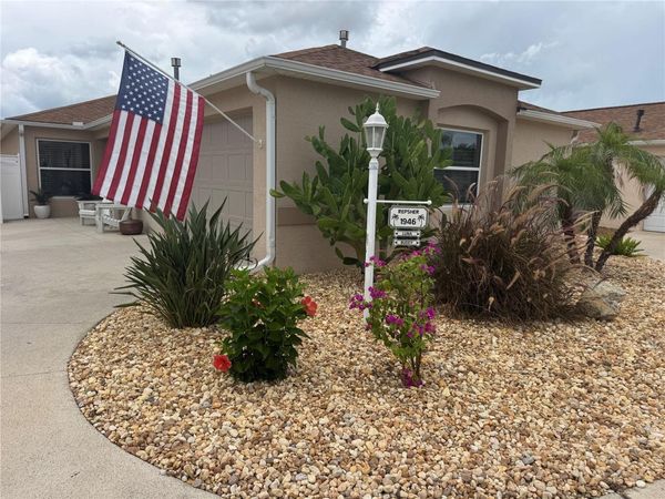 1946 MCCONNELLS AVENUE , THE VILLAGES, FL 32162