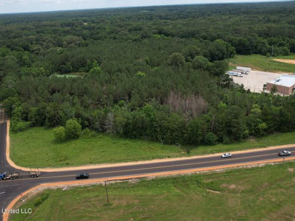 Hwy 27 , Crystal Springs, MS 39059