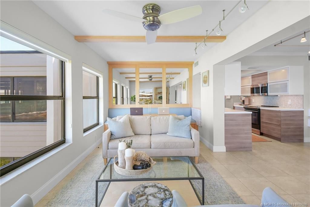 1289 NE Ocean Boulevard, Unit 11, Stuart, FL 34996 Photo