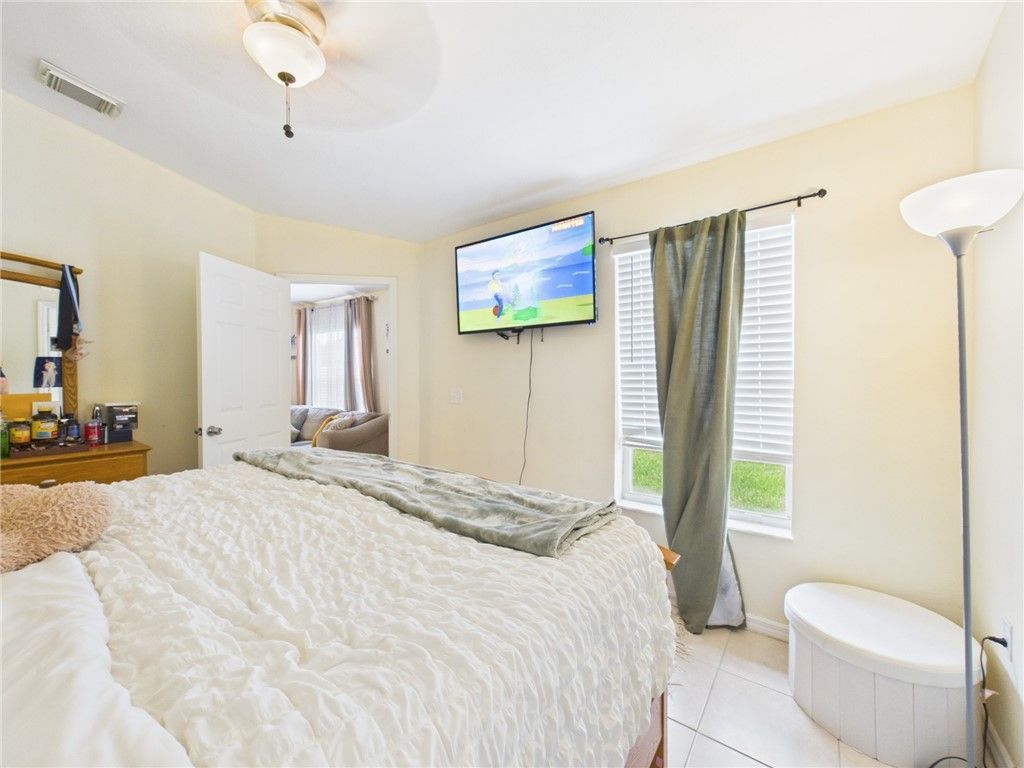 4745 30th Avenue, Vero Beach, FL 32967 Photo