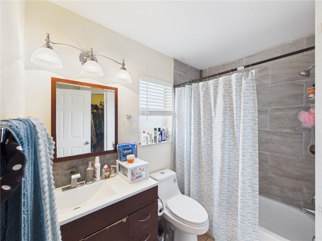 4745 30th Avenue, Vero Beach, FL 32967 Photo