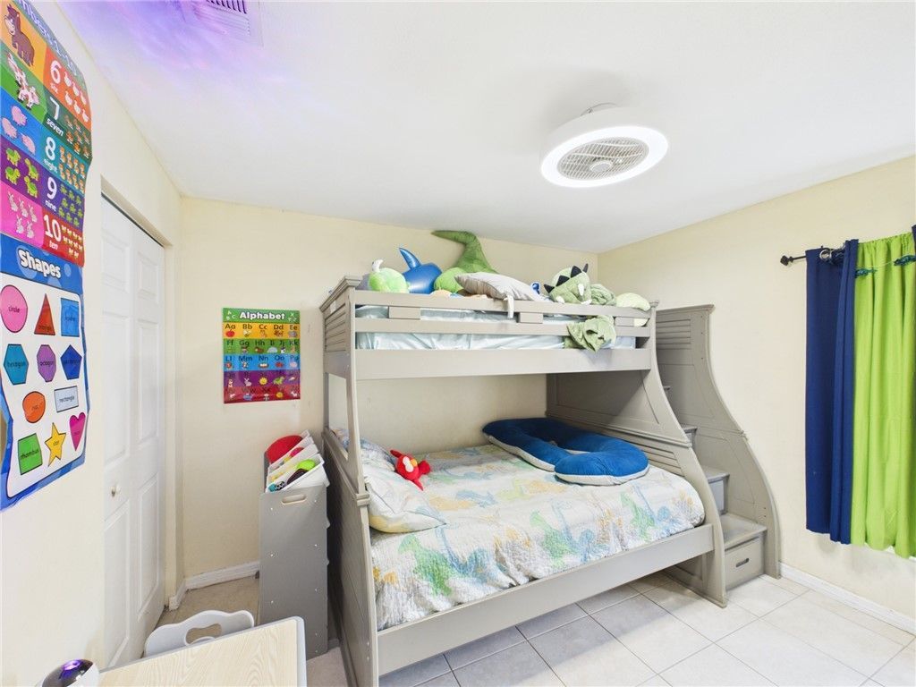 4745 30th Avenue, Vero Beach, FL 32967 Photo