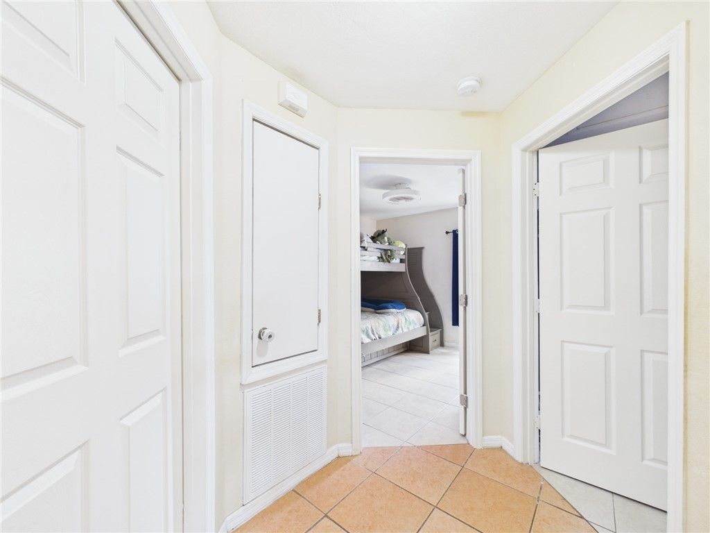 4745 30th Avenue, Vero Beach, FL 32967 Photo