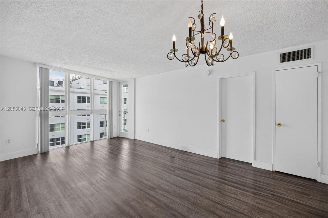 1228 West Ave, Unit 1405, Miami Beach, FL 33139 Photo
