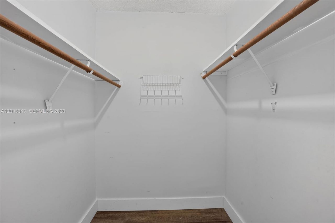 1228 West Ave, Unit 1405, Miami Beach, FL 33139 Photo
