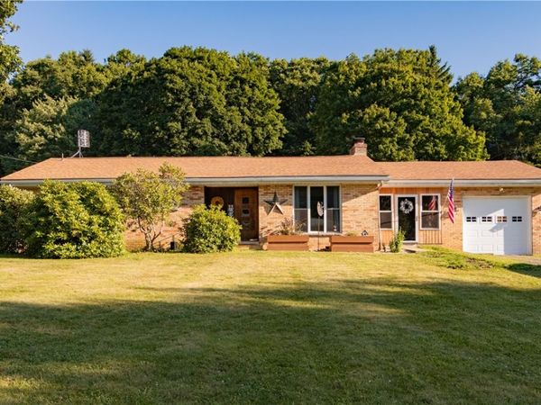 118 Oak Hills Mnr, Butler, PA 16002