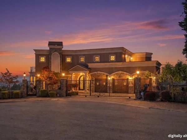 95 Southdown Court, Hillsborough, CA 94010