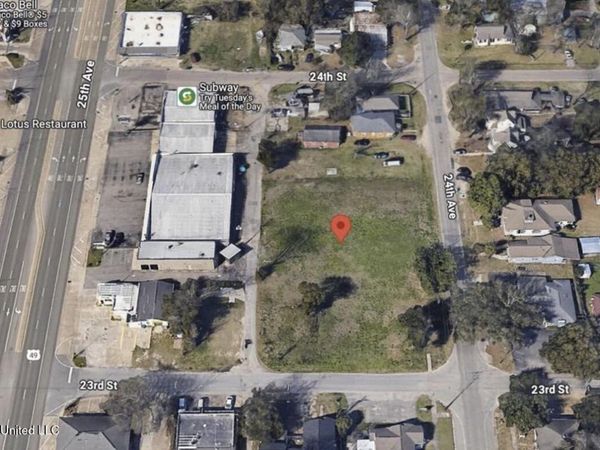 24th Avenue, Gulfport, MS 39501