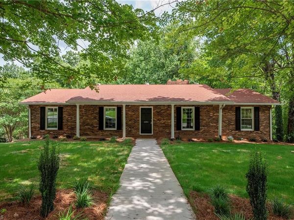 4385 Mashie Drive, Pfafftown, NC 27040