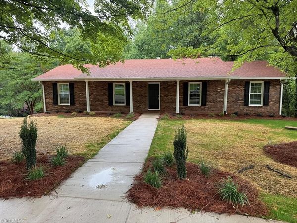 4385 Mashie Drive, Pfafftown, NC 27040