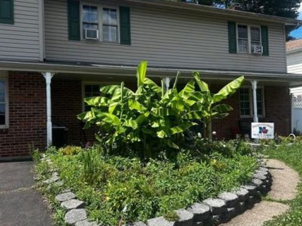 169 TWIN OAK DRIVE , LEVITTOWN, PA 19056