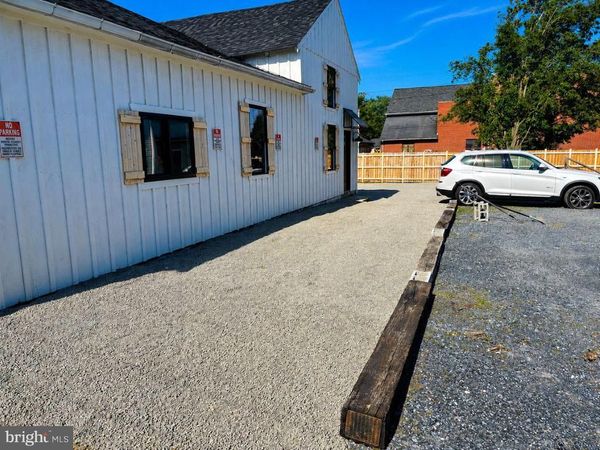 21 REAR E MAPLE , CLEONA, PA 17042