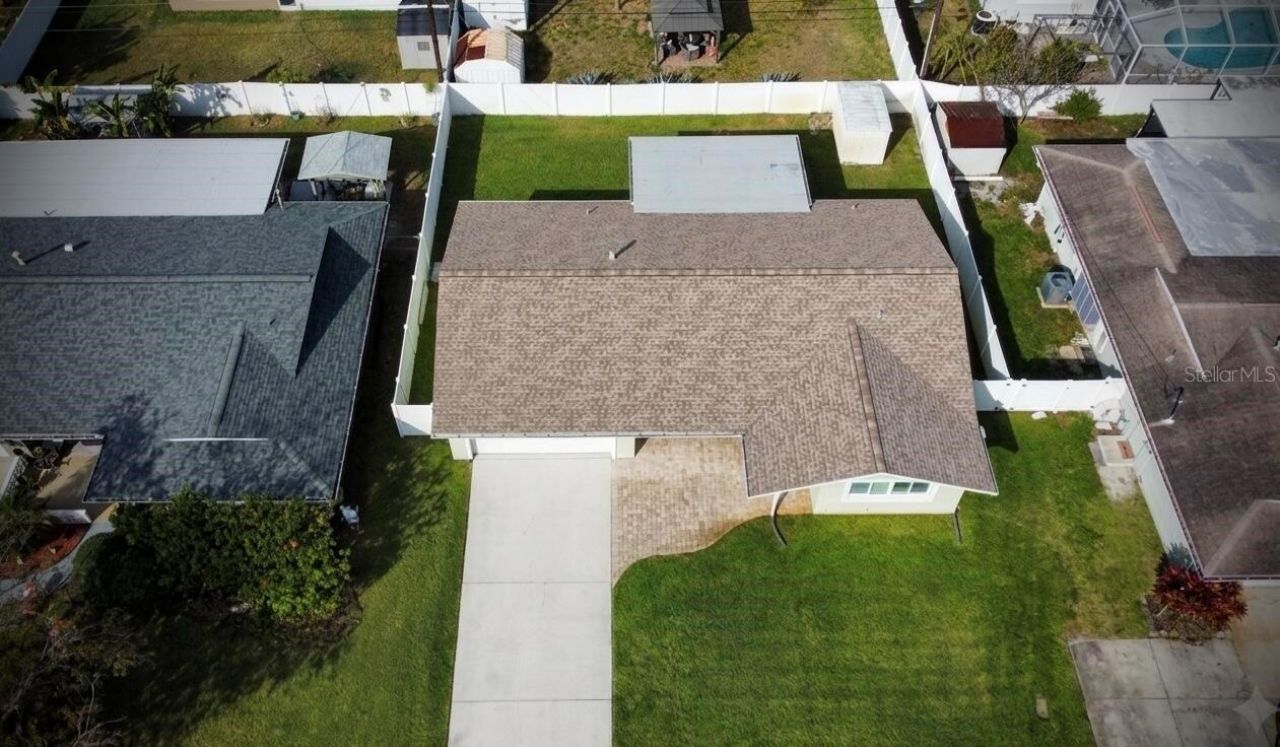 5669 45th Avenue N, Kenneth City, FL 33709 Photo