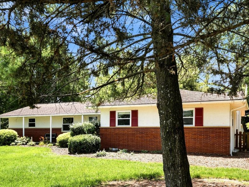 1475 London Drive, Columbus, OH 43221 Photo 3