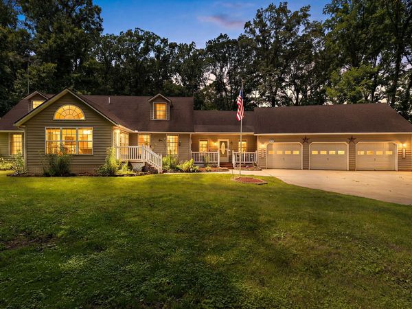 2530 S 400 E, La Porte, IN 46350