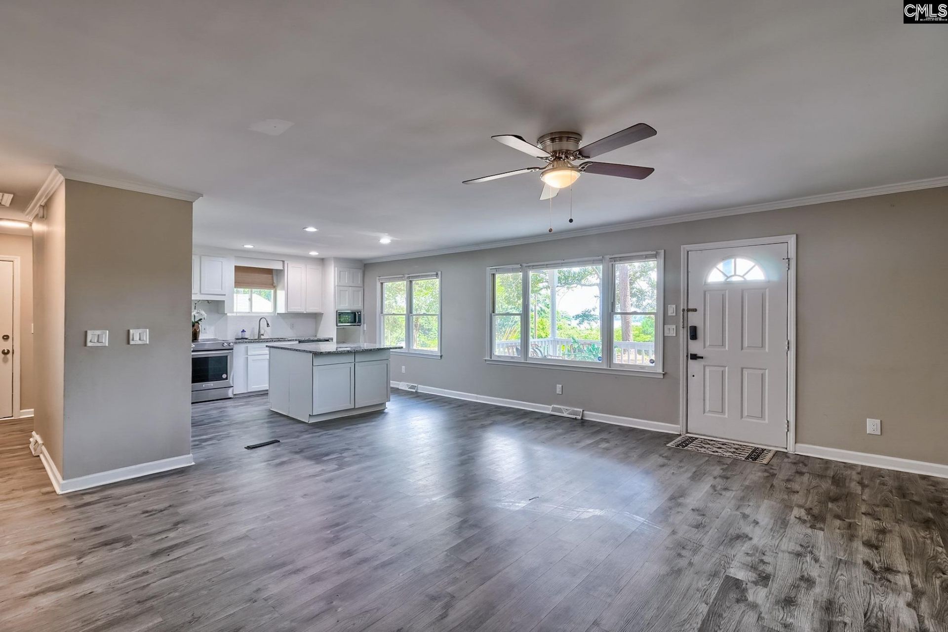 425 Yachting Road  Photo 12
