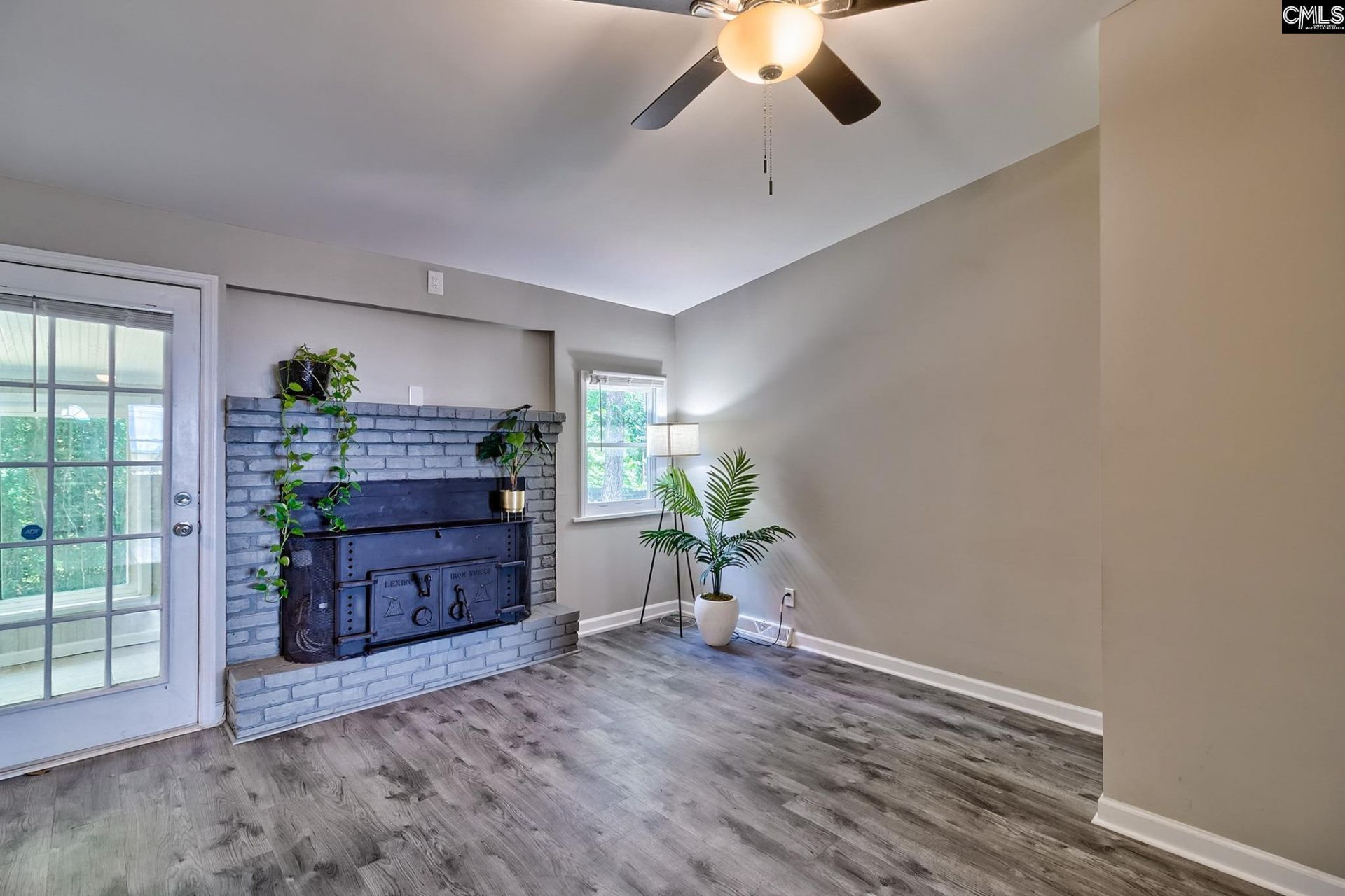 425 Yachting Road  Photo 14