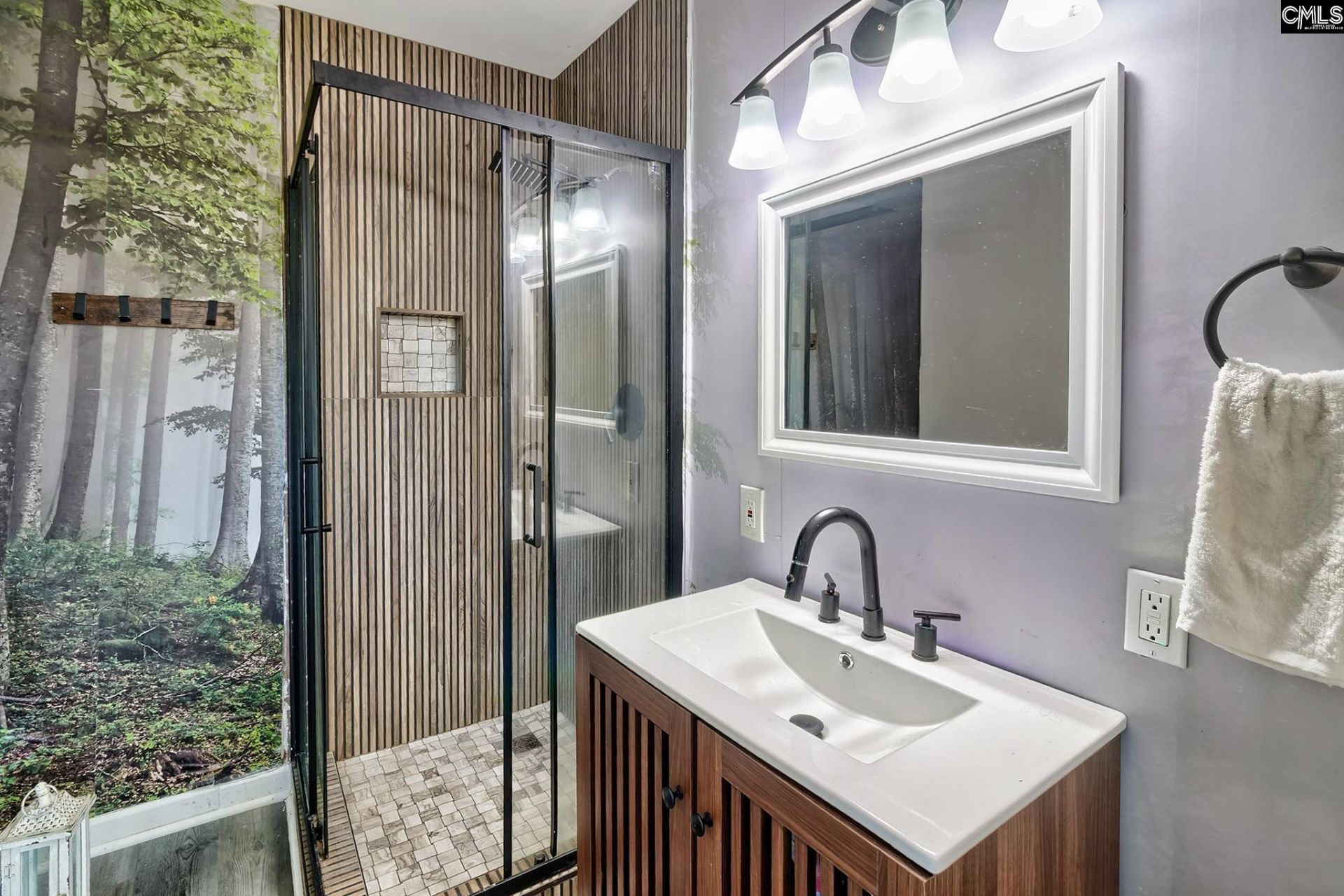425 Yachting Road  Photo 16