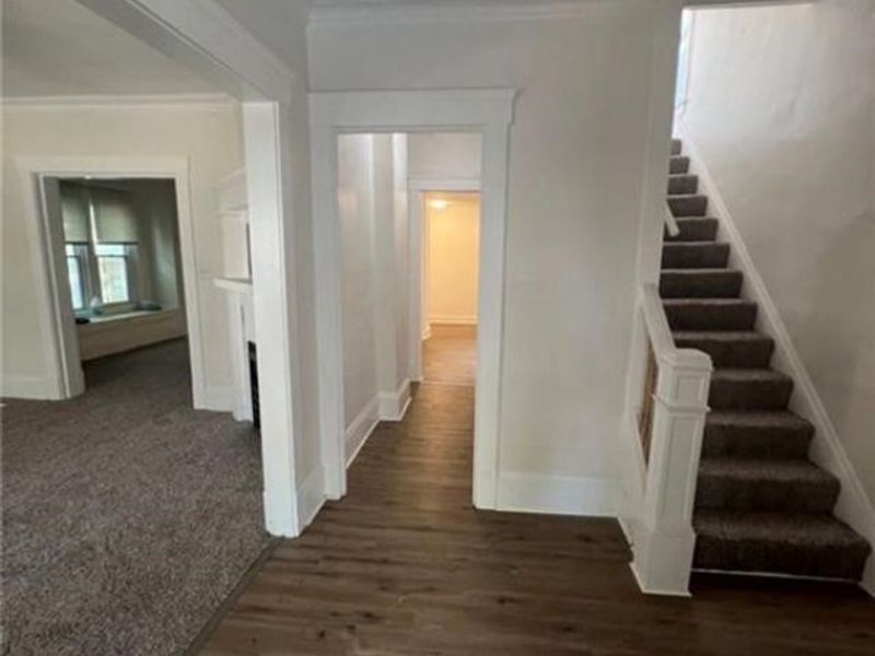 10728 Gooding Avenue, Cleveland, OH 44108 Photo 7