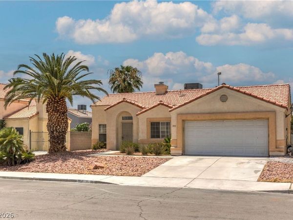 3511 Farina Drive, North Las Vegas, NV 89032