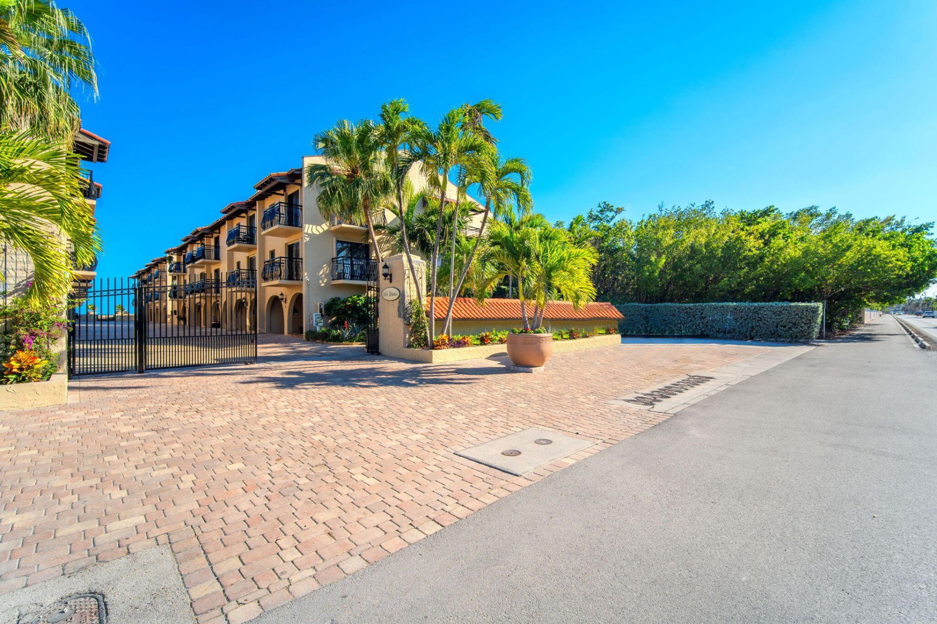 1616 Atlantic Boulevard, Unit 11, Key West, FL 33040 Photo