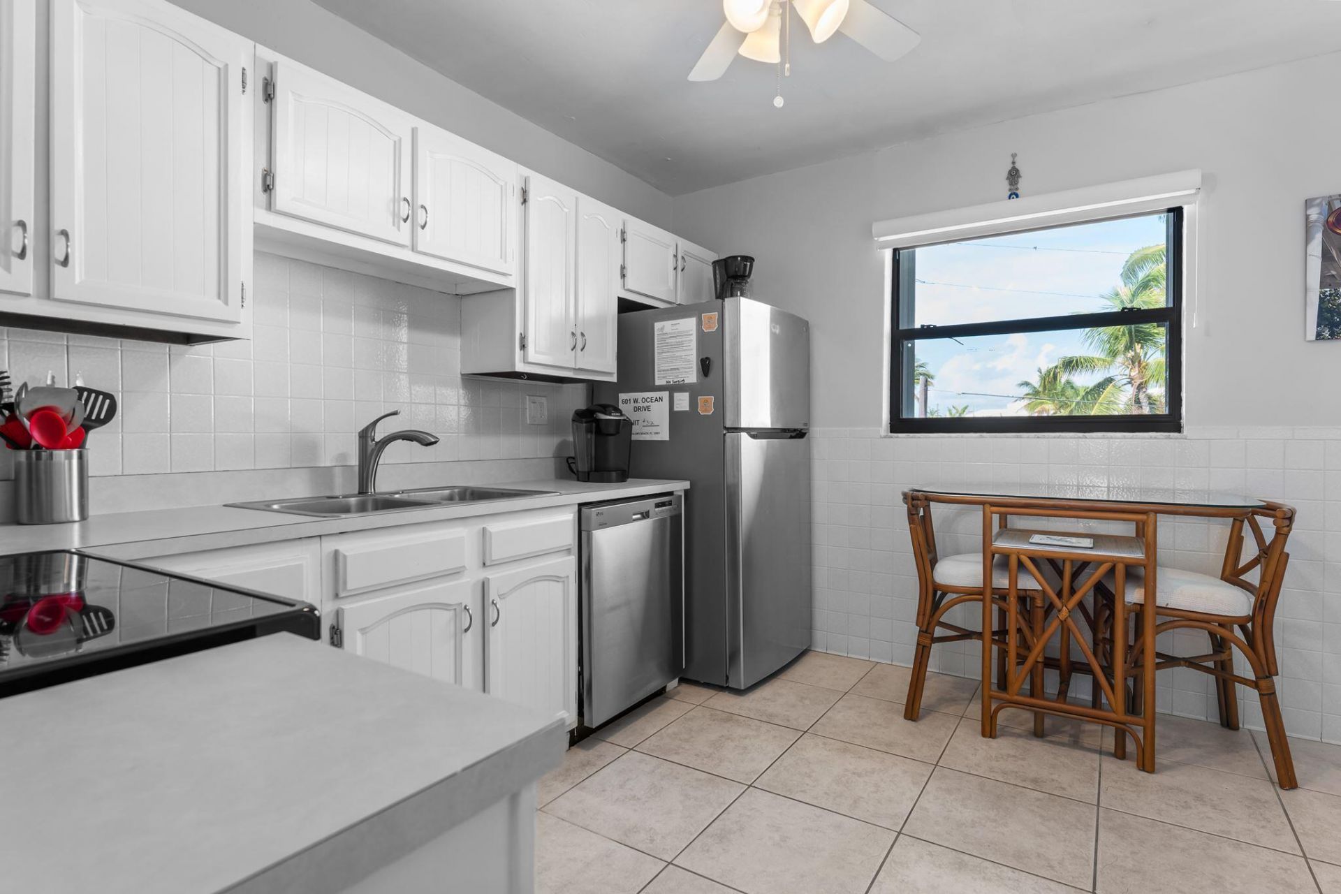 601 W Ocean Drive, Unit 312D, Key Colony, FL 33051 Photo