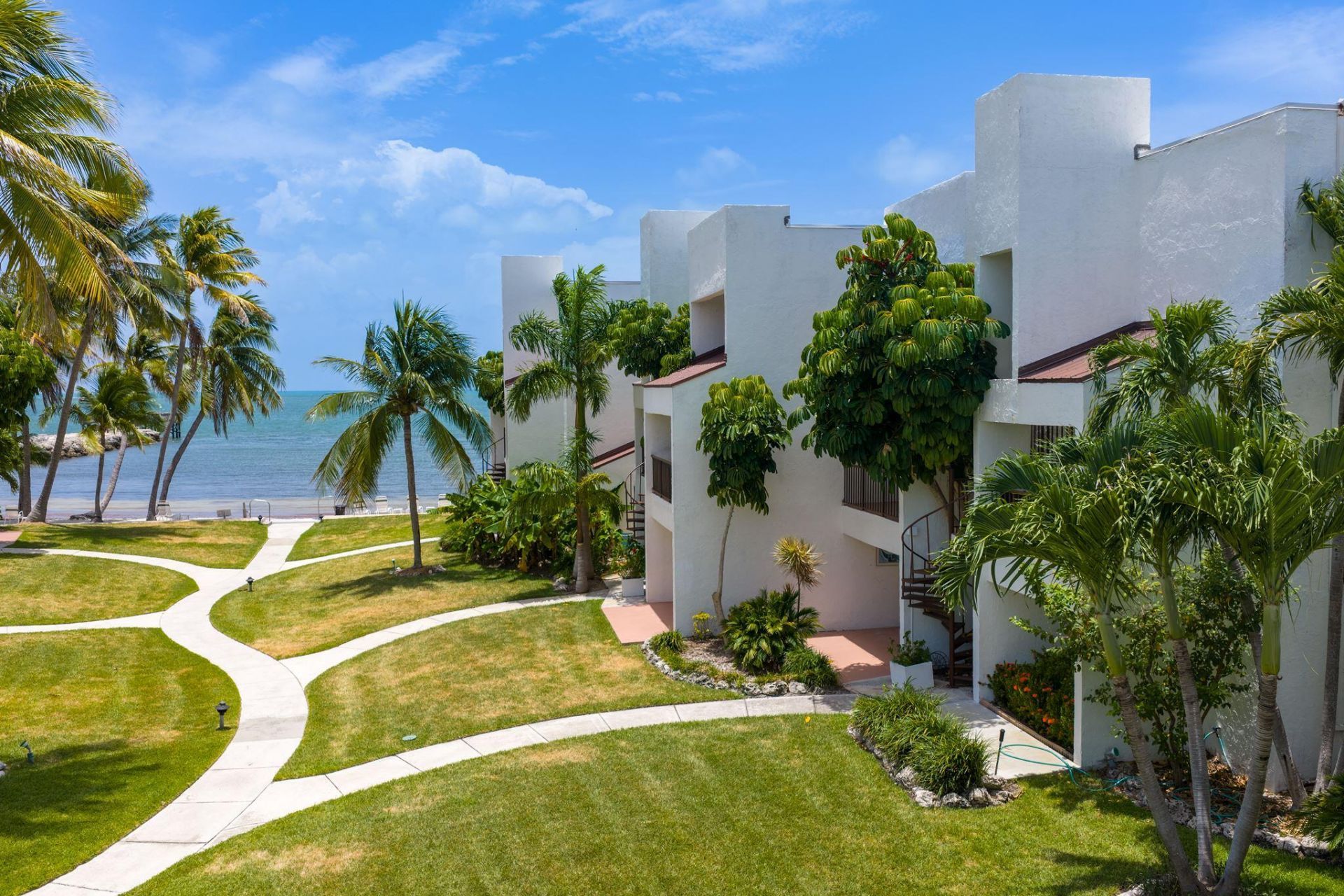 601 W Ocean Drive, Unit 312D, Key Colony, FL 33051 Photo