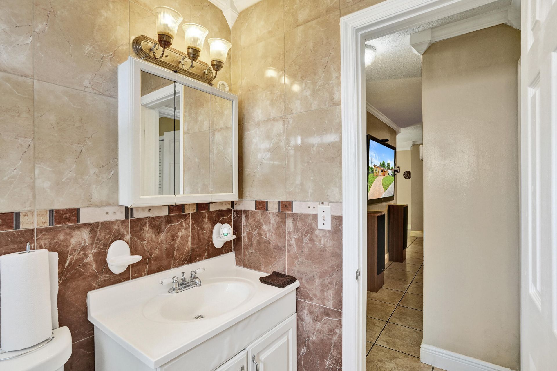 18800 NW 43rd Avenue, Miami Gardens, FL 33055 Photo