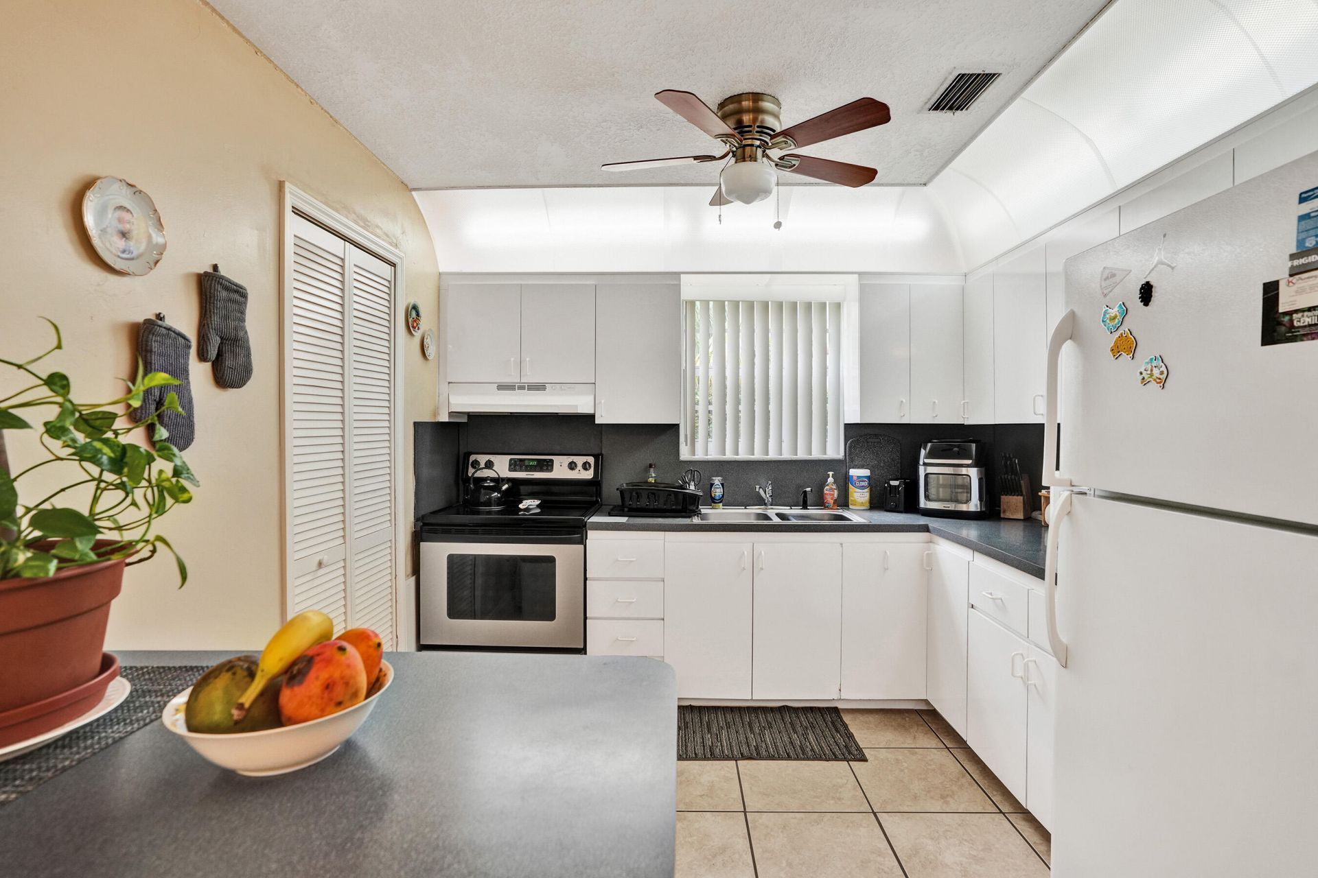 18800 NW 43rd Avenue, Miami Gardens, FL 33055 Photo
