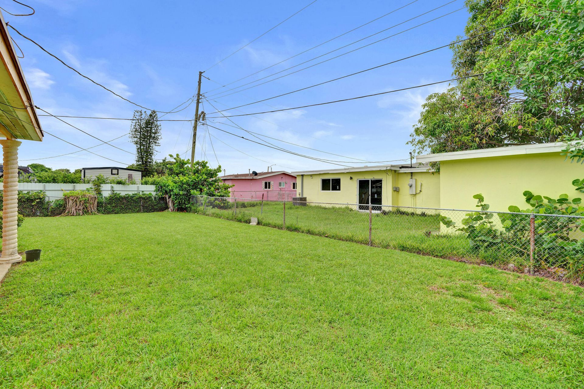 18800 NW 43rd Avenue, Miami Gardens, FL 33055 Photo