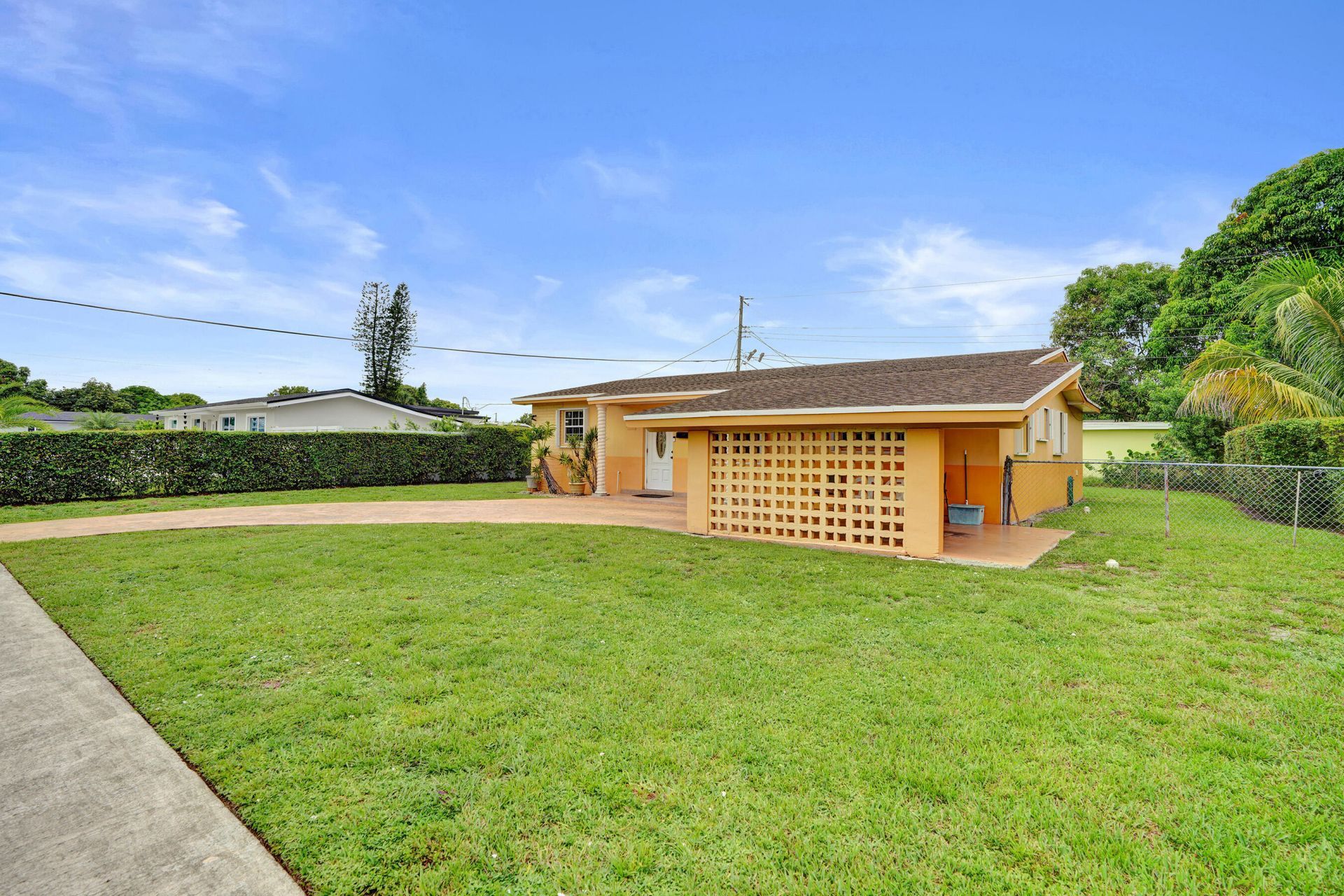 18800 NW 43rd Avenue, Miami Gardens, FL 33055 Photo